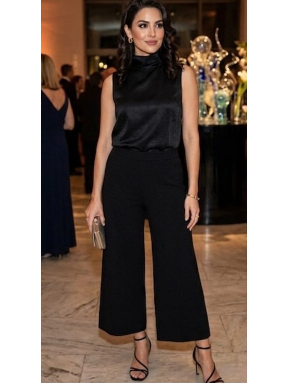 St John Caviar Pull On Wide Leg Cropped Pants Black Size 12